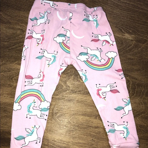 Carter’s 12 Month Girls Unicorn & Rainbow Leggings - Picture 2 of 4